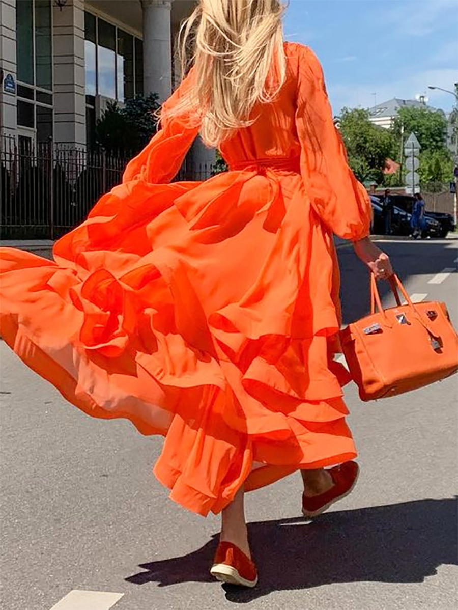 V-neck solid color long-sleeved dress