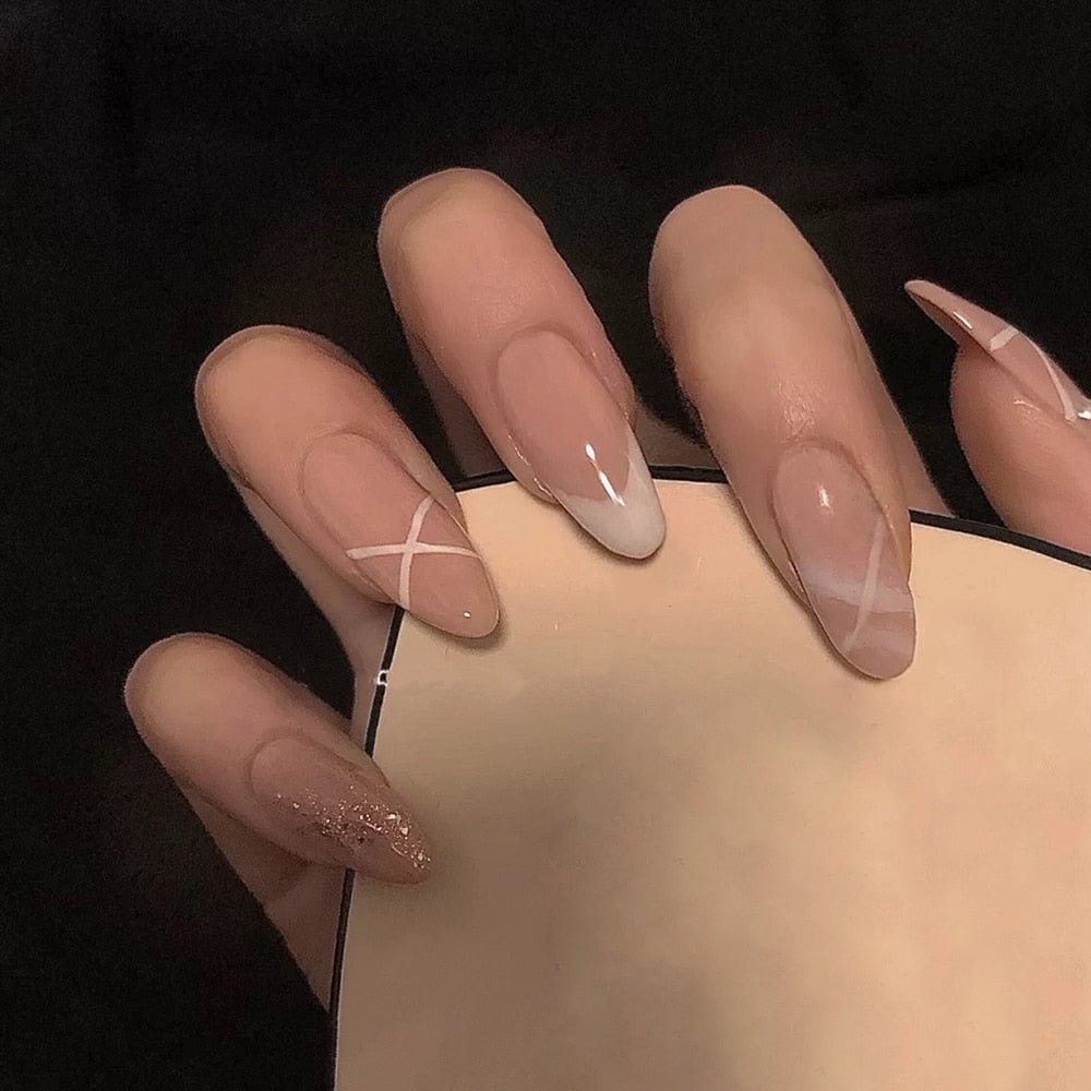 24Pcs Detachable False Nails Nude Gentle Glitter Almond Head Wearable Fake Nails Full Cover French Artificial Nail Extension Tip