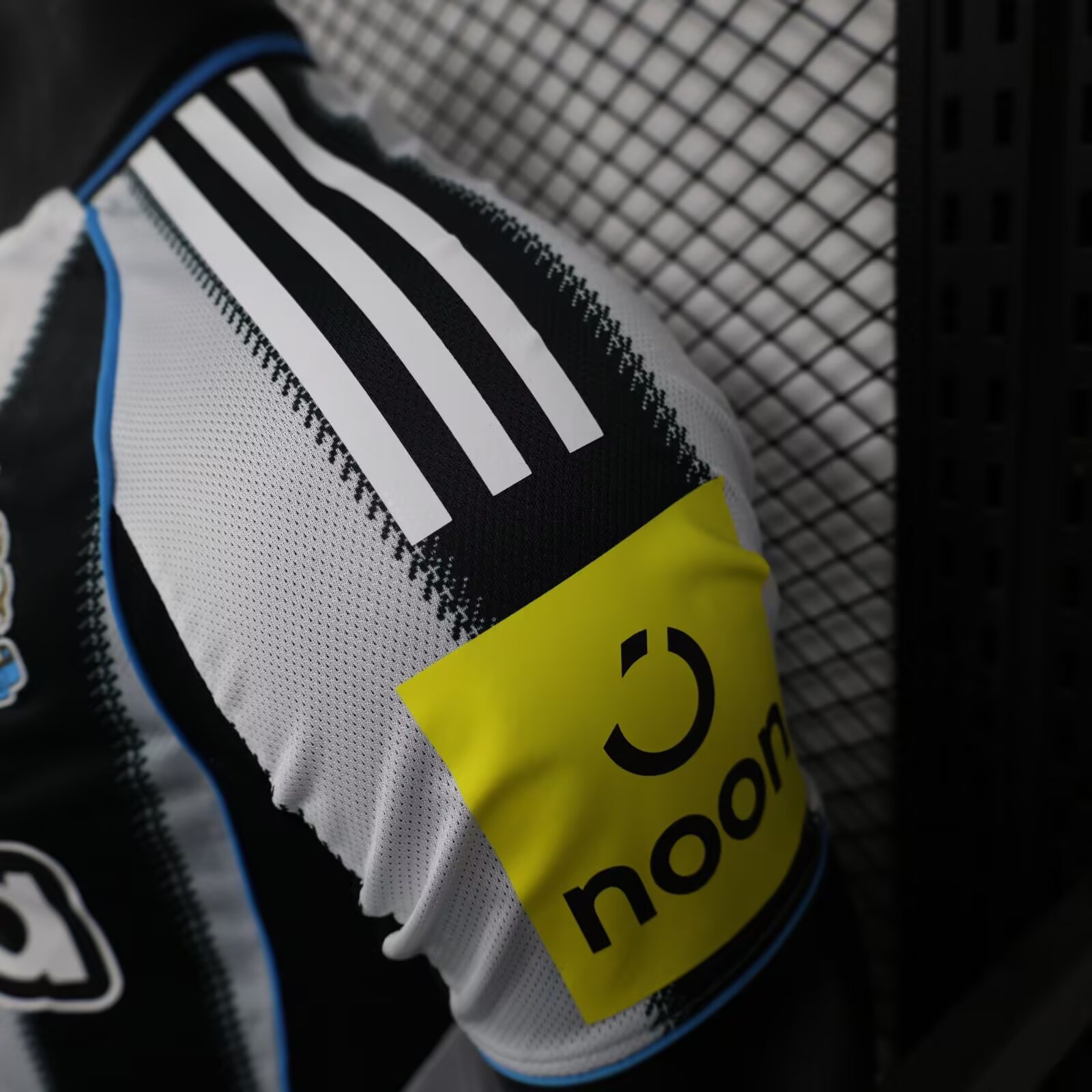 25/26 Newcastle Home Player Version Football Shirt 1:1 Thai Quality