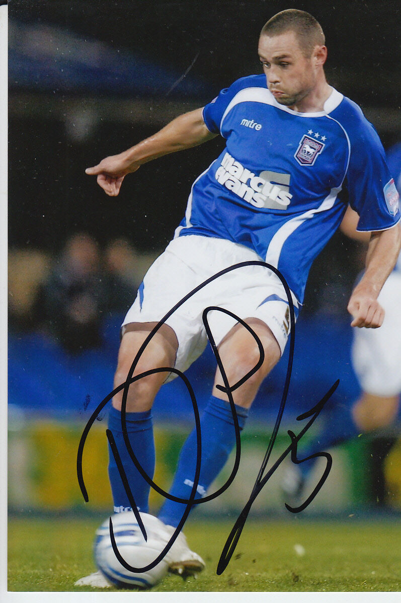 IPSWICH TOWN HAND SIGNED DAMIEN DELANEY 6X4 Photo Poster painting 1.