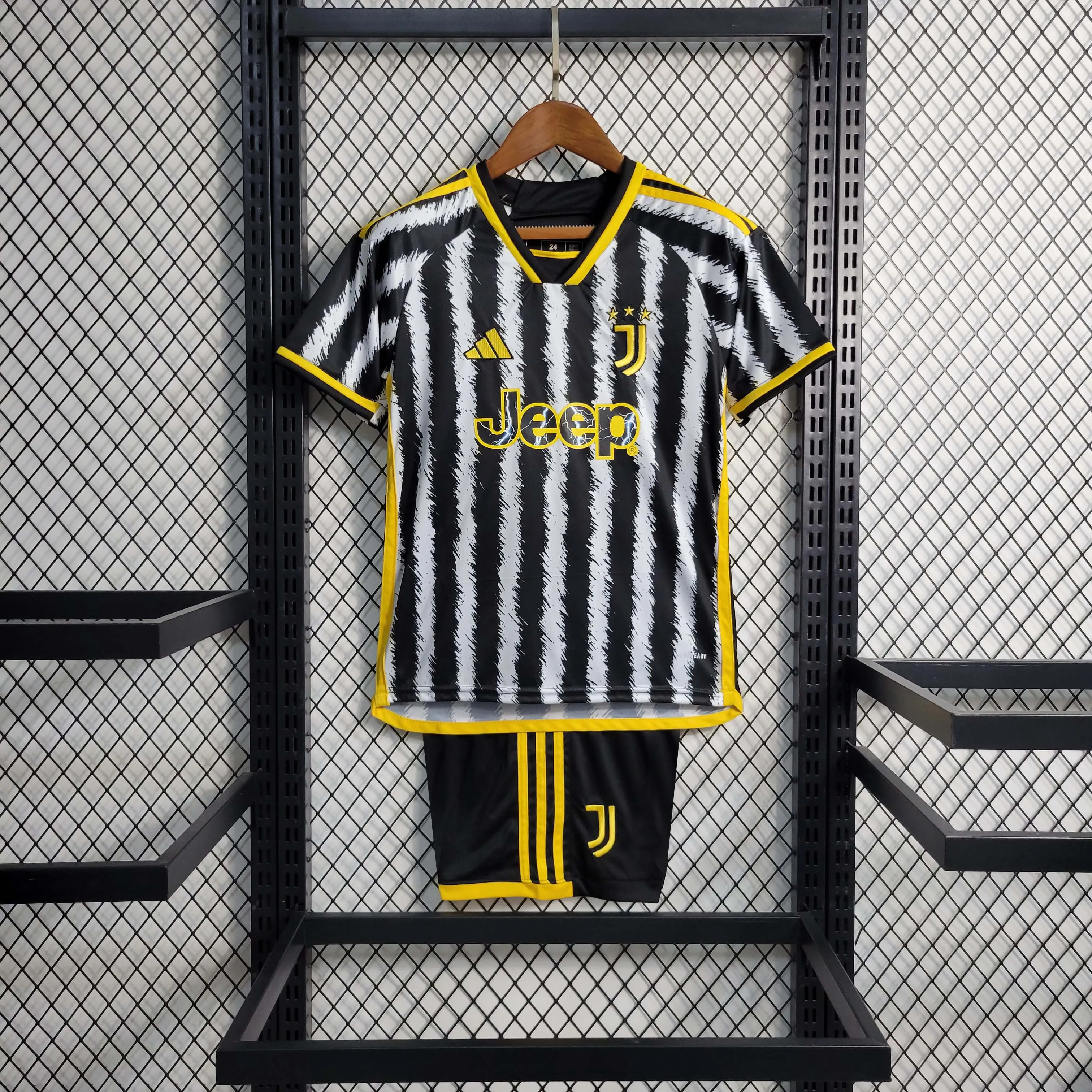 2023-2024 kids Juventus home Soccer Jersey 1:1 Thai Quality