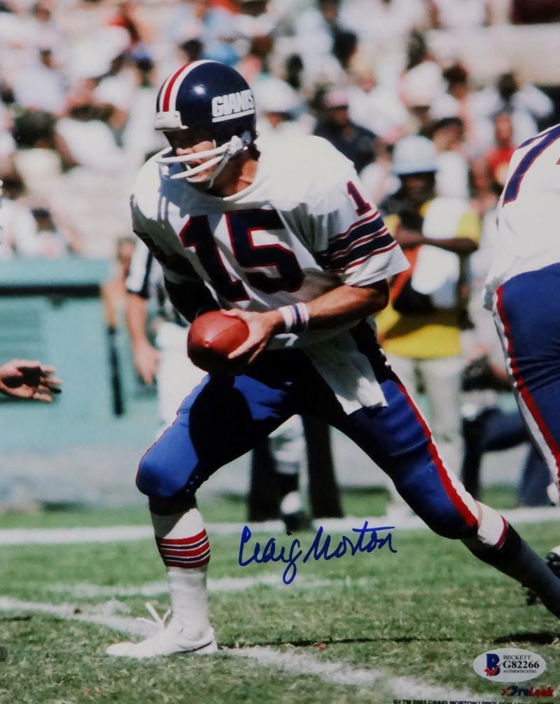 Craig Morton Signed New York Giants 8x10 Hand Off Photo Poster painting - Beckett Auth *Blue