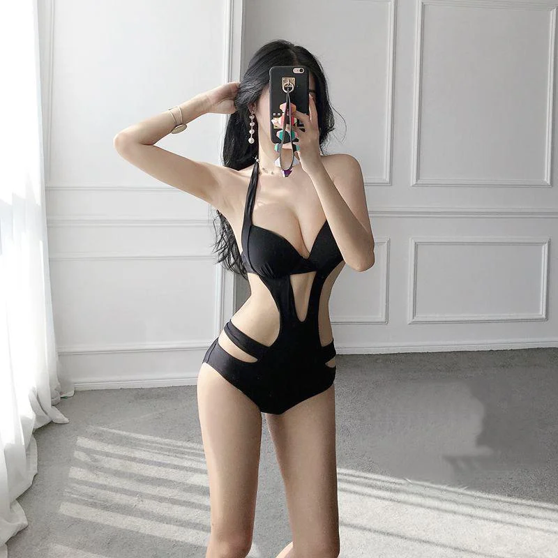 M/L/XL Black Laced One-Piece Swimsuit SP179825