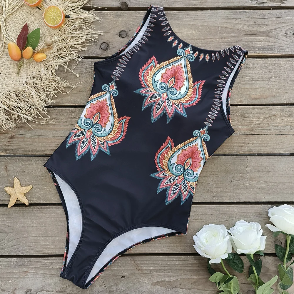 Uveng Swimsuit2025 New Conjoined Bikini Personality Abstract Print Swimsuit Women Sleeveless