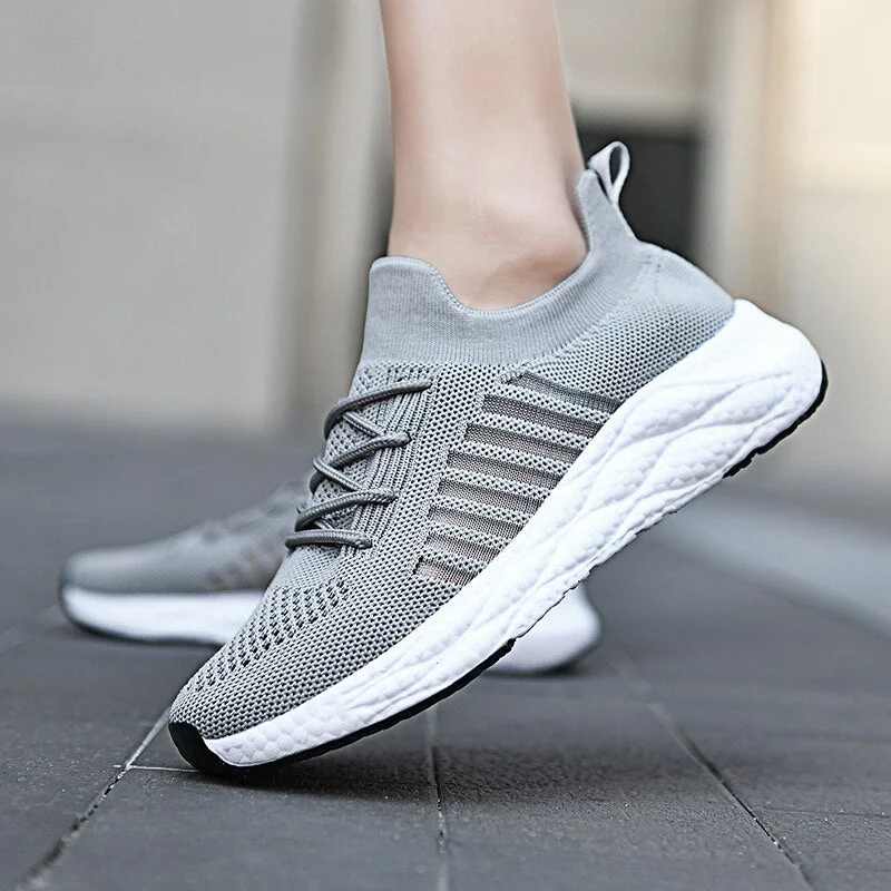Men Shoes Plus Size 36-45 Men Casual Shoes 2021 Summer Mesh Sneakers Lightweight Breathable Male Trainers Tenis Masculino Adulto