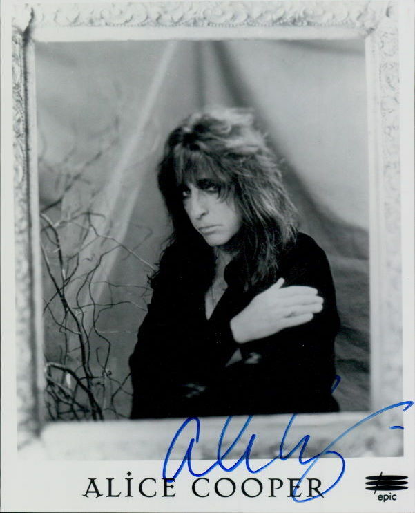 Alice Cooper (Vintage) signed 8x10 Photo Poster painting COA