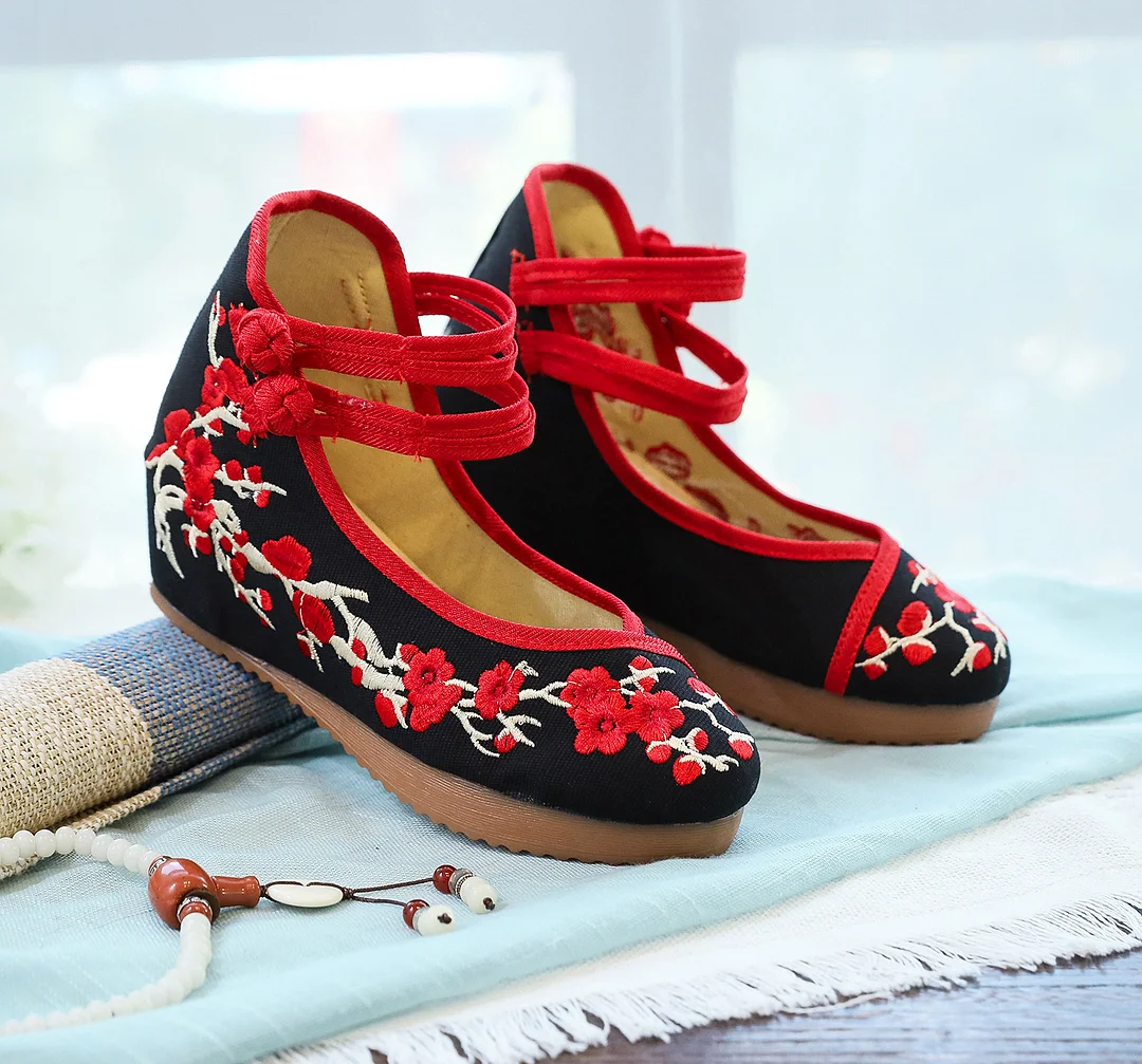 Colourp Colourp Heels Single Shoes Embroidered Cloth Shoes Women's Embroidered Shoes Embroidered Shoes Spring And Autumn Retro Plate Buckle Beef Tendon Bottom