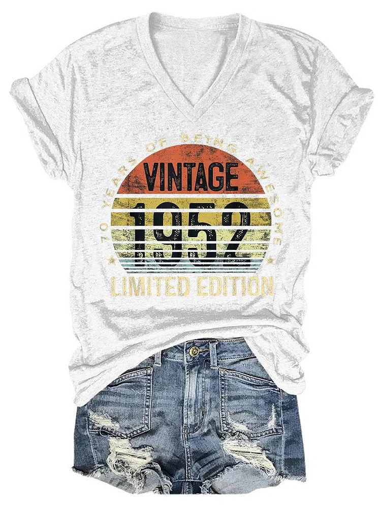 Women's 70 Year Old Gifts Vintage 1952 Limited Edition 70th Birthday T-shirt socialshop