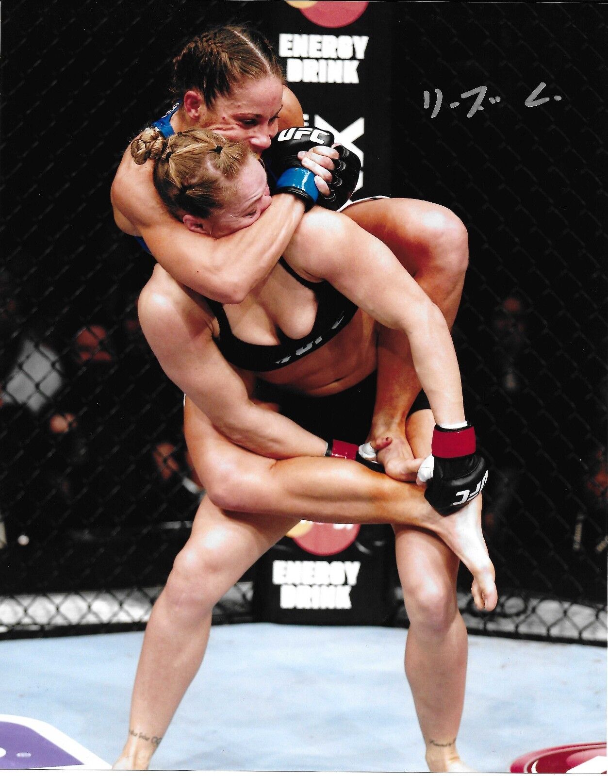 Liz Carmouche Signed 8x10 Photo Poster painting Autograph 2013 UFC 157 Picture w/ Ronda Rousey 7