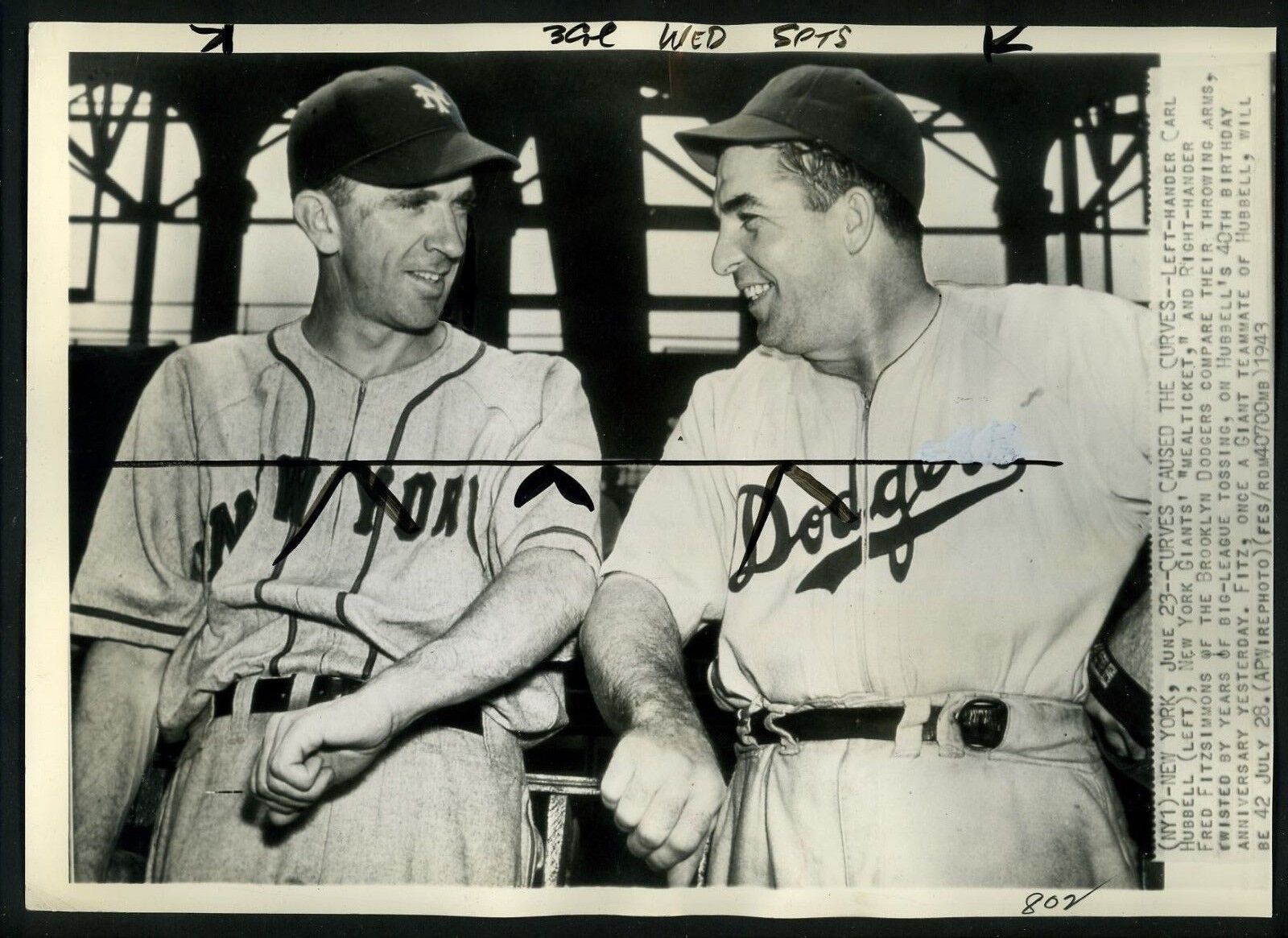 Carl Hubbell Fred Fitzsimmons 1943 Press Photo Poster painting New York Giants Brooklyn Dodgers