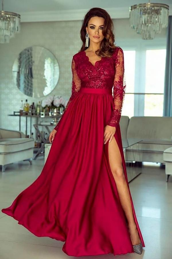 Dresseswow Long Sleeve V-Neck Lace Prom Dress With Slit