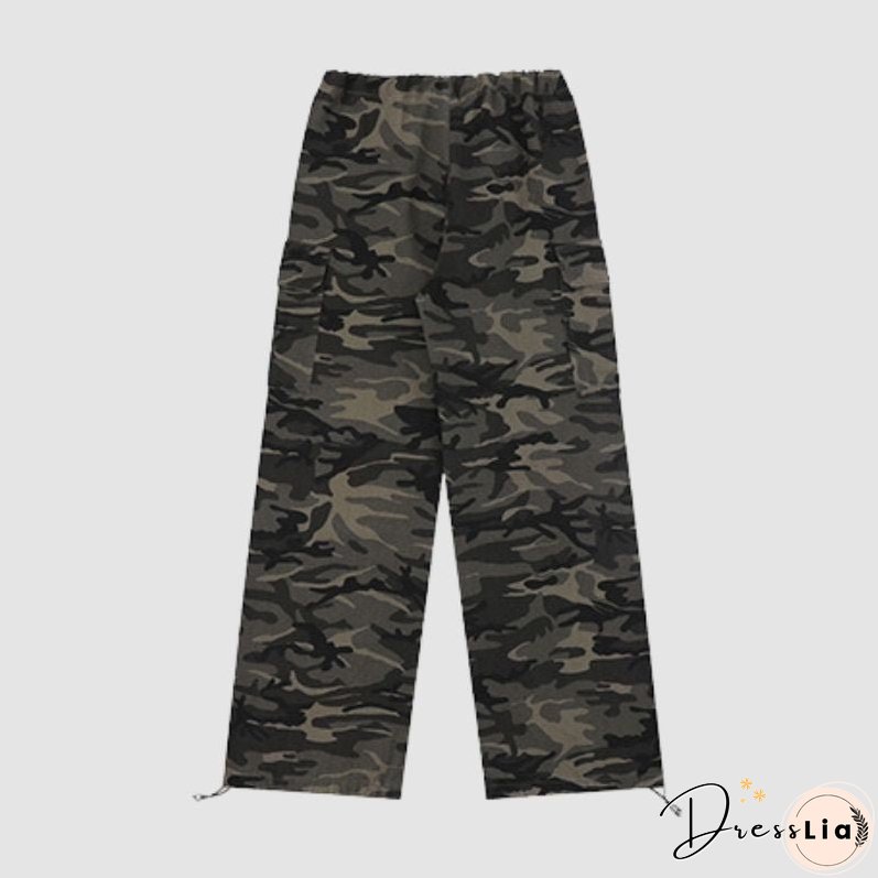 Camouflage Pleated Cargo Pants