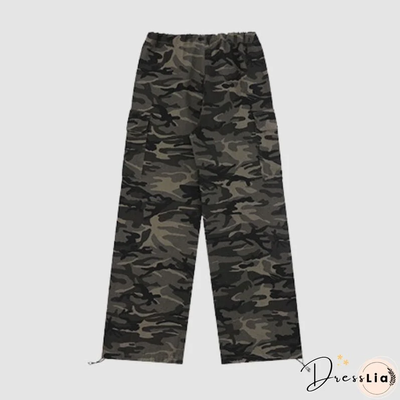 Camouflage Pleated Cargo Pants