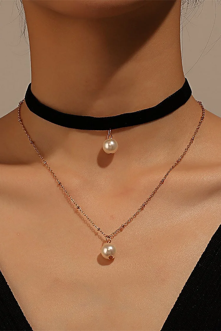 Pearl Velvet Choker Pendant Layered Necklace
