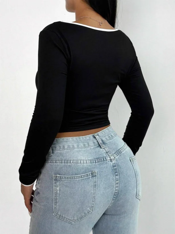 Nigikala Nigikala Women's Collider Round-Neck Long Sleeves Caught Short T-Shirt