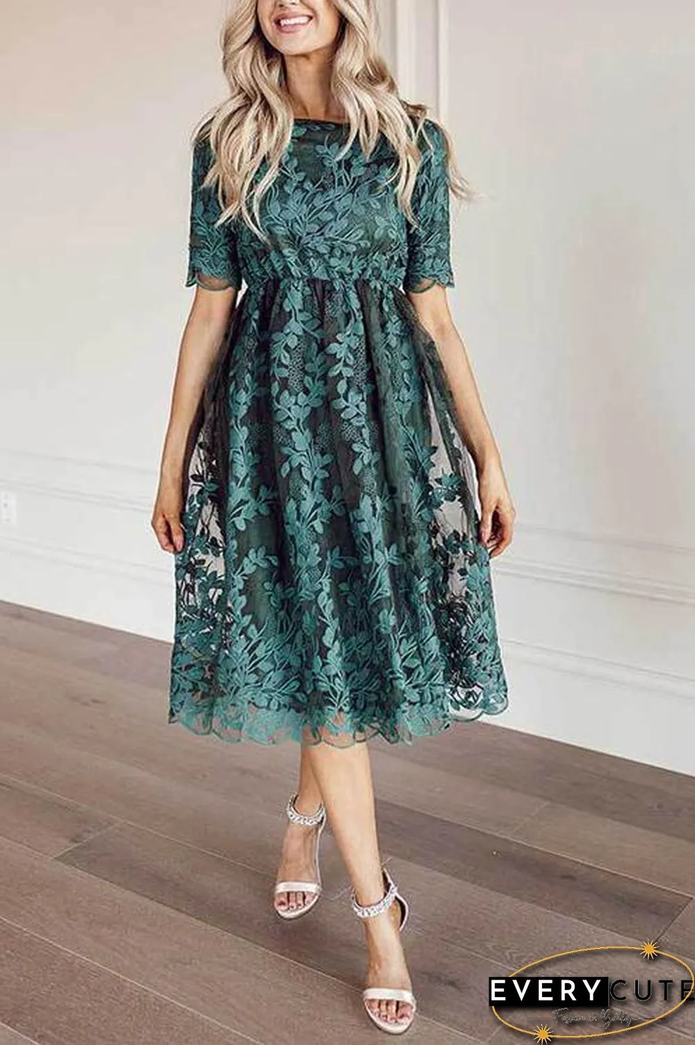 Embroidery Short Sleeve O Neck Dress