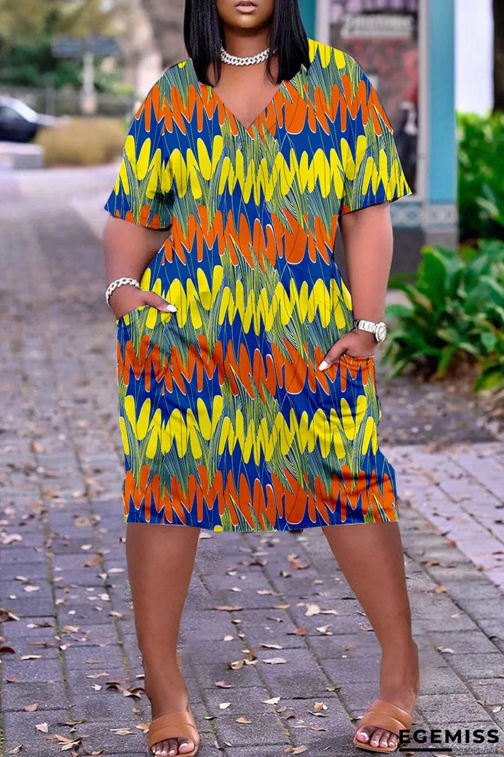 Blue Yellow Fashion Casual Print Patchwork V Neck Short Sleeve Dress | EGEMISS