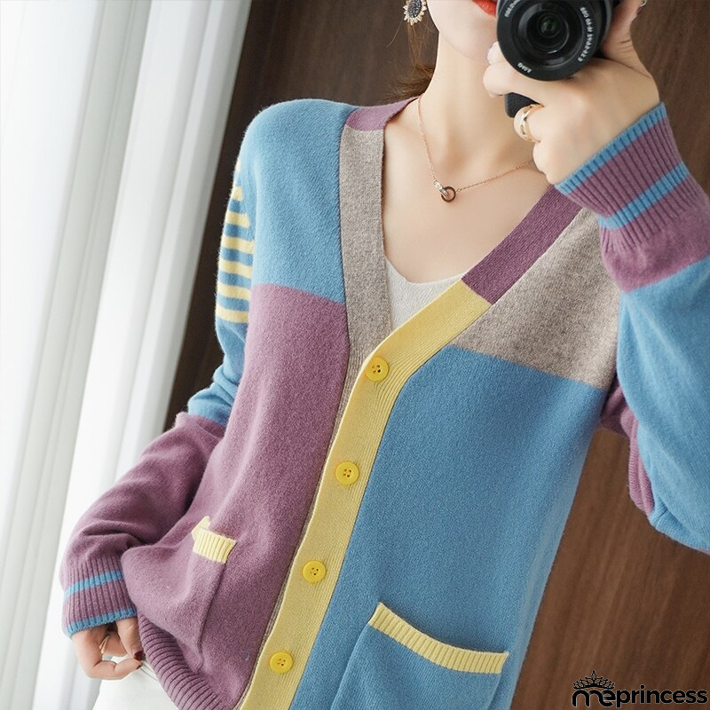 Stylish and Elegant Cardigan