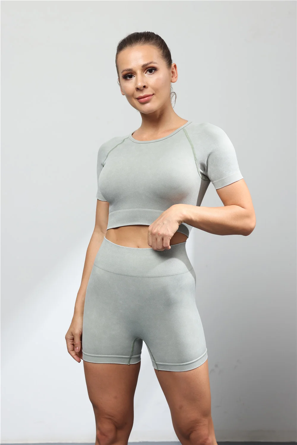 Gym shorts and top set women's