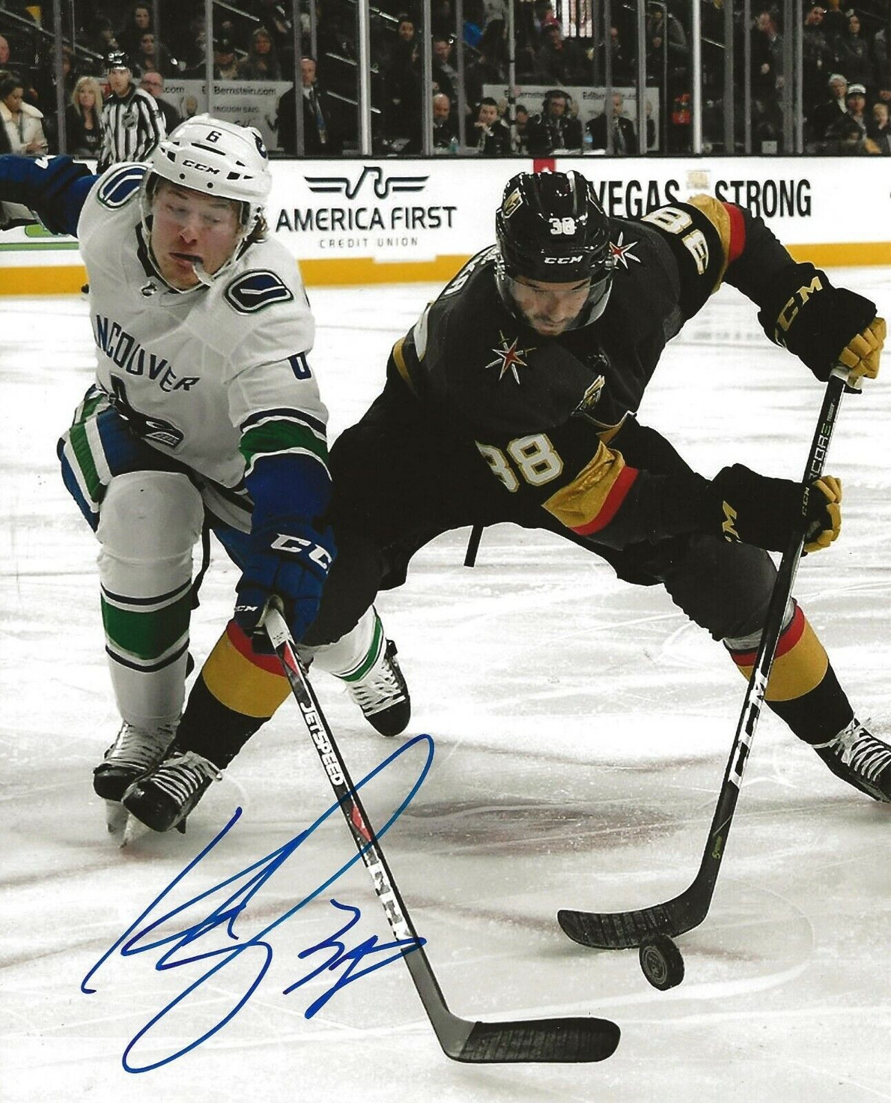 Tomas Hyka signed Las Vegas Golden Knights 8x10 Photo Poster painting autographed 3