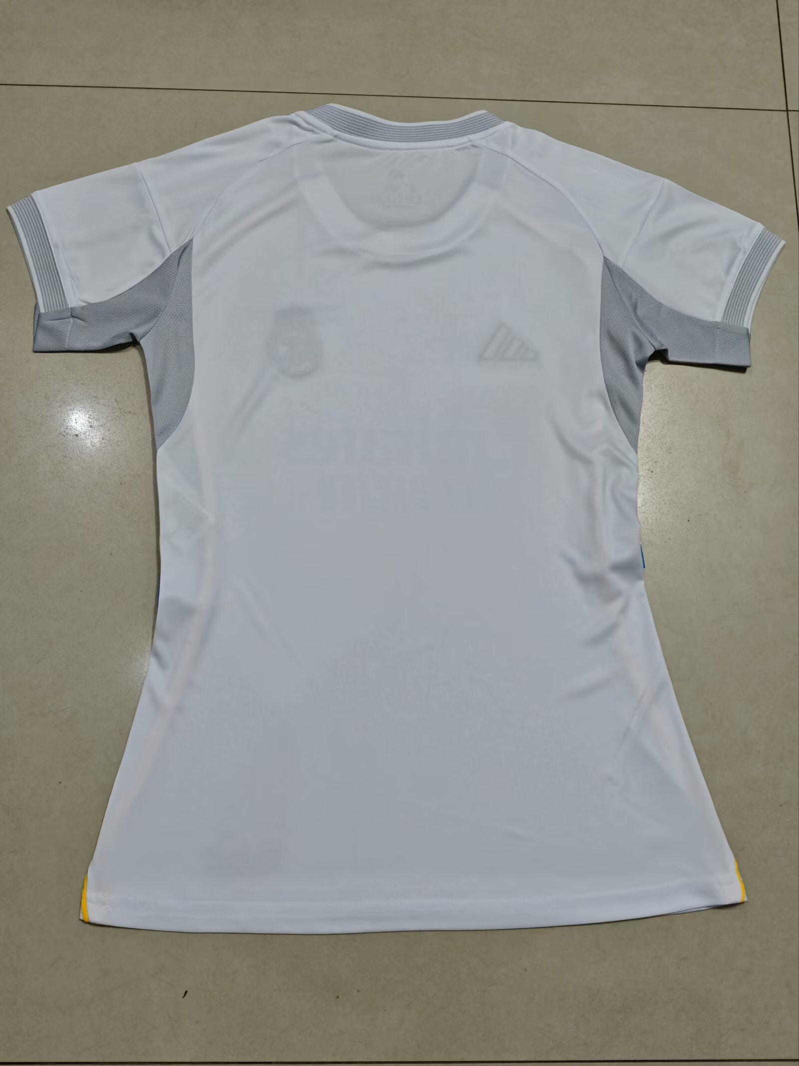 25/26 Football Shirt Real Madrid Home Women Thai Quality