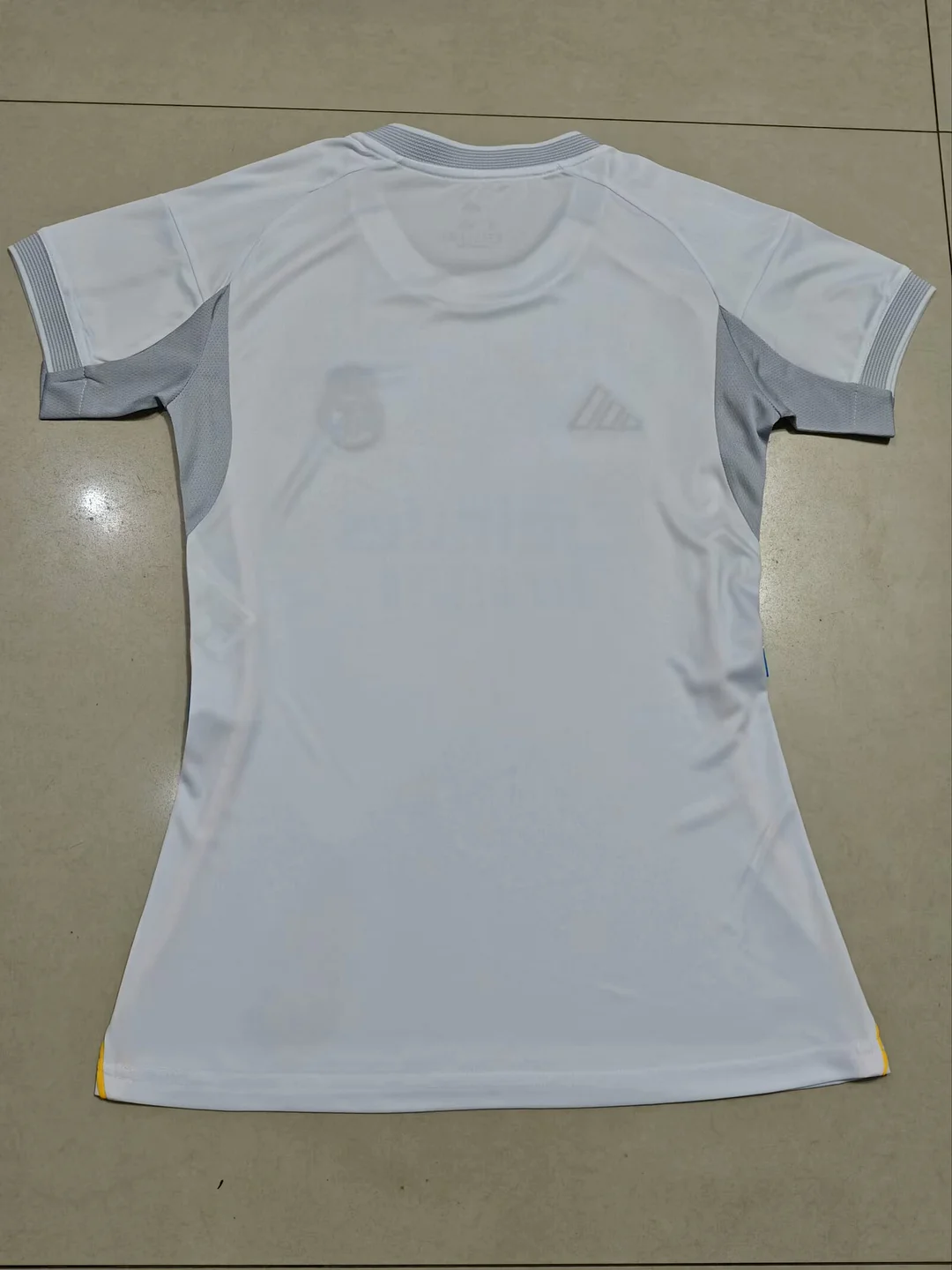25/26 Football Shirt Real Madrid Home Women Thai Quality