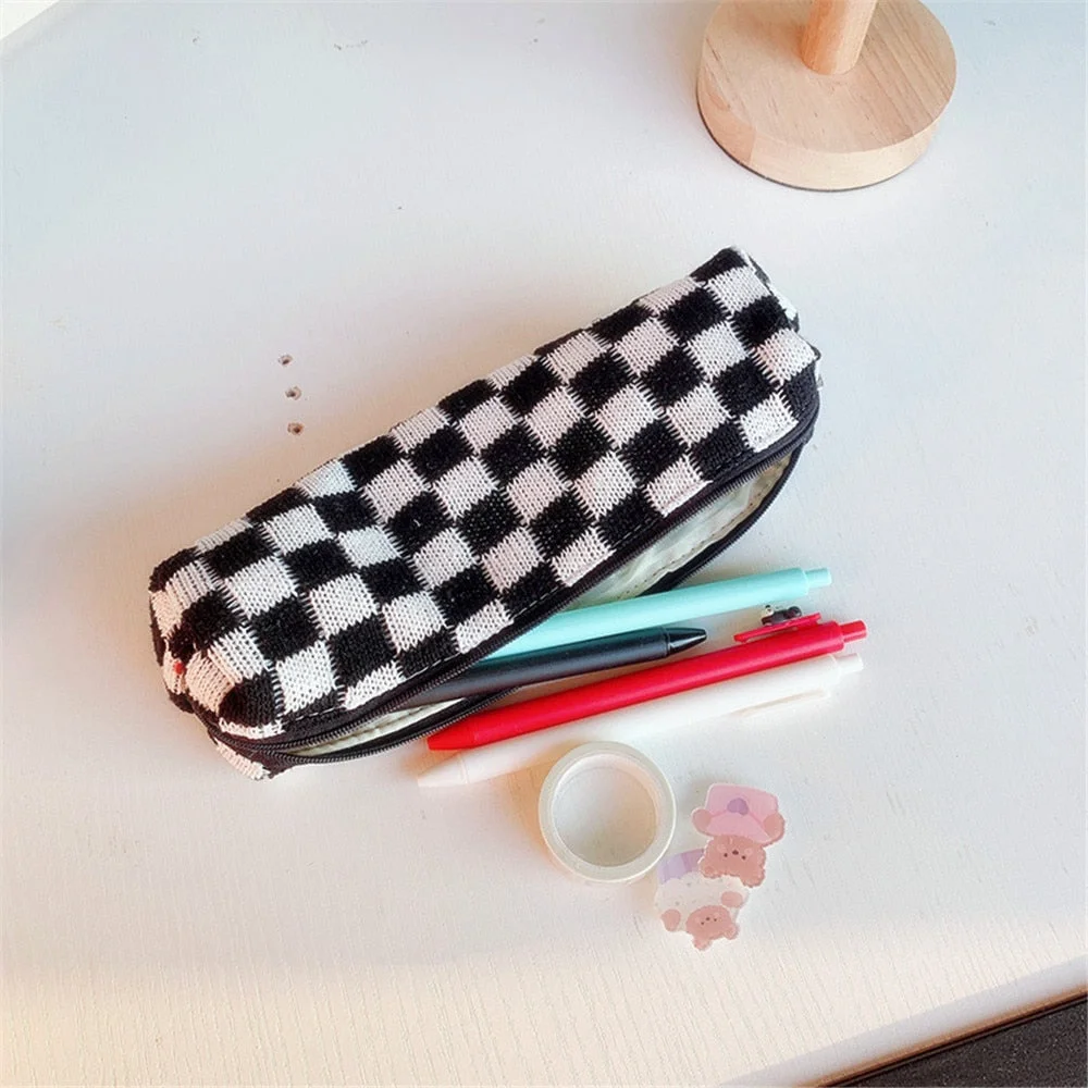 Ins Checkerboard Pencil Pen Case Korean Lattice Knitted Women Cosmetic Toiletry Organizer For Girls Makeup Brushes Storage Bag
