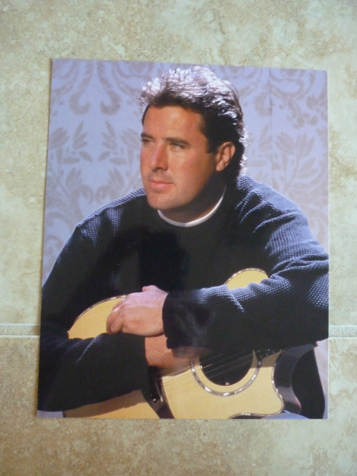 Vince Gill Fan Club 8x10 Country Music Photo Poster painting Picture