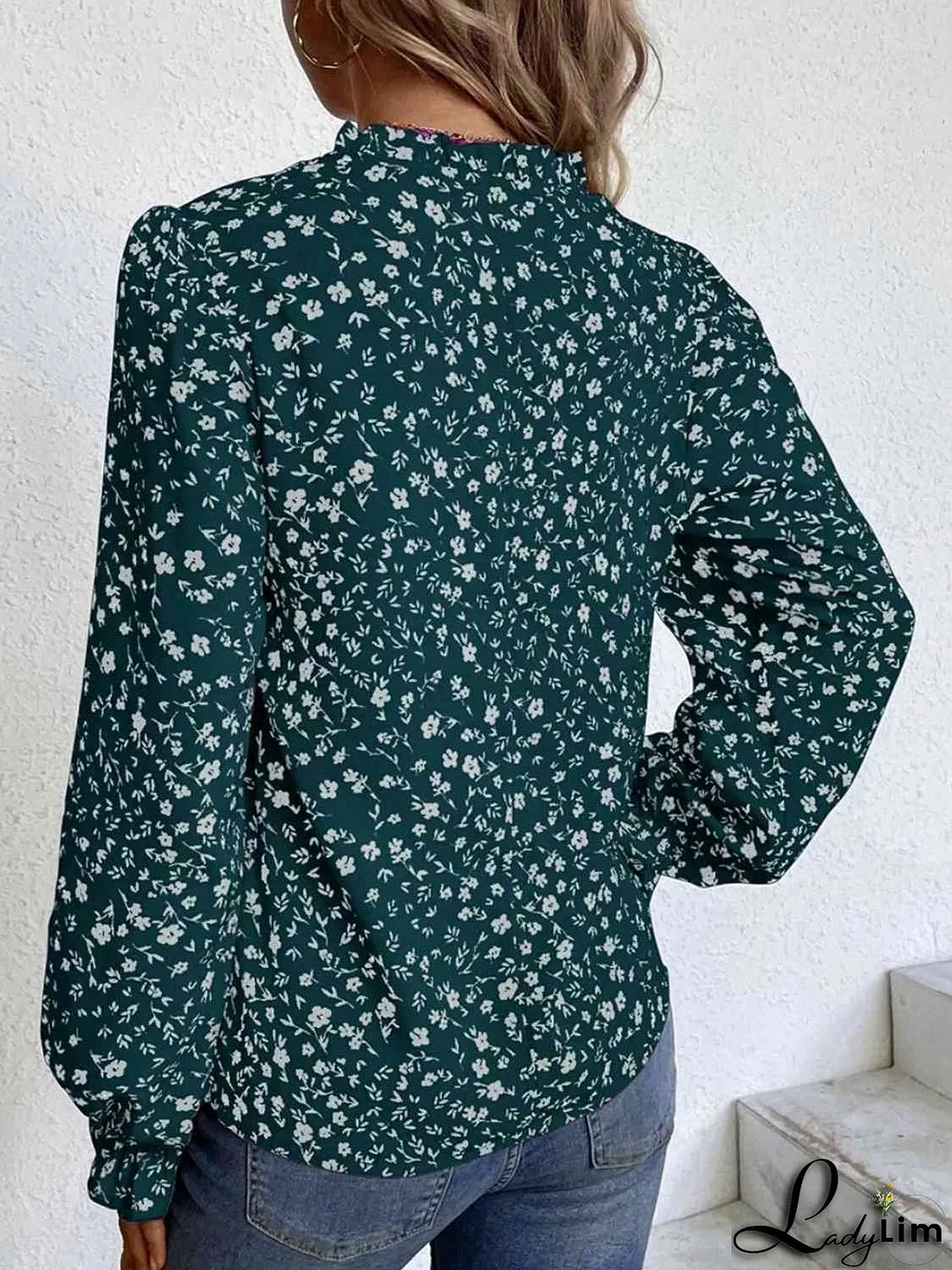 Classic and Comfortable Blouse
