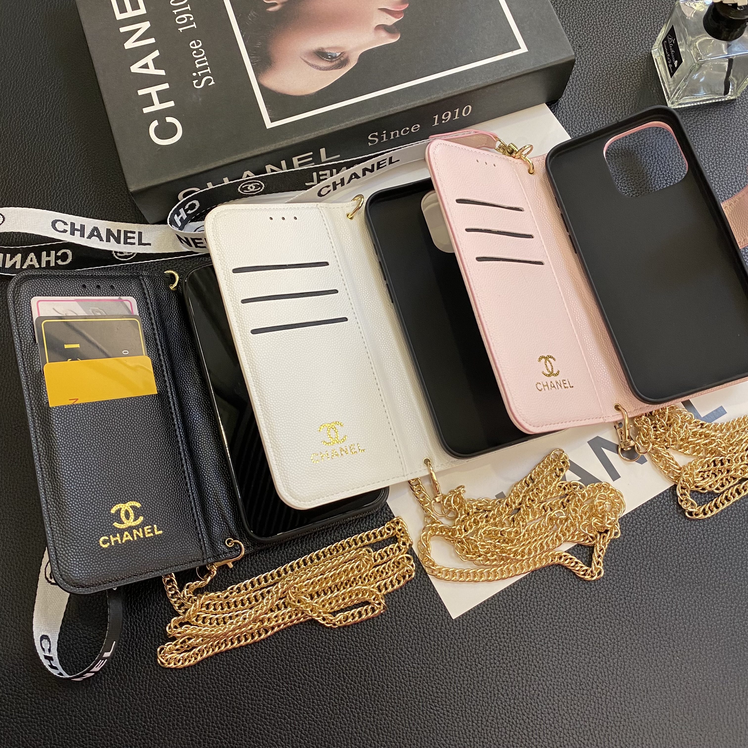 Chanel Genuine Leather Wallet Leather Crossbody Bag Apple iPhone Case