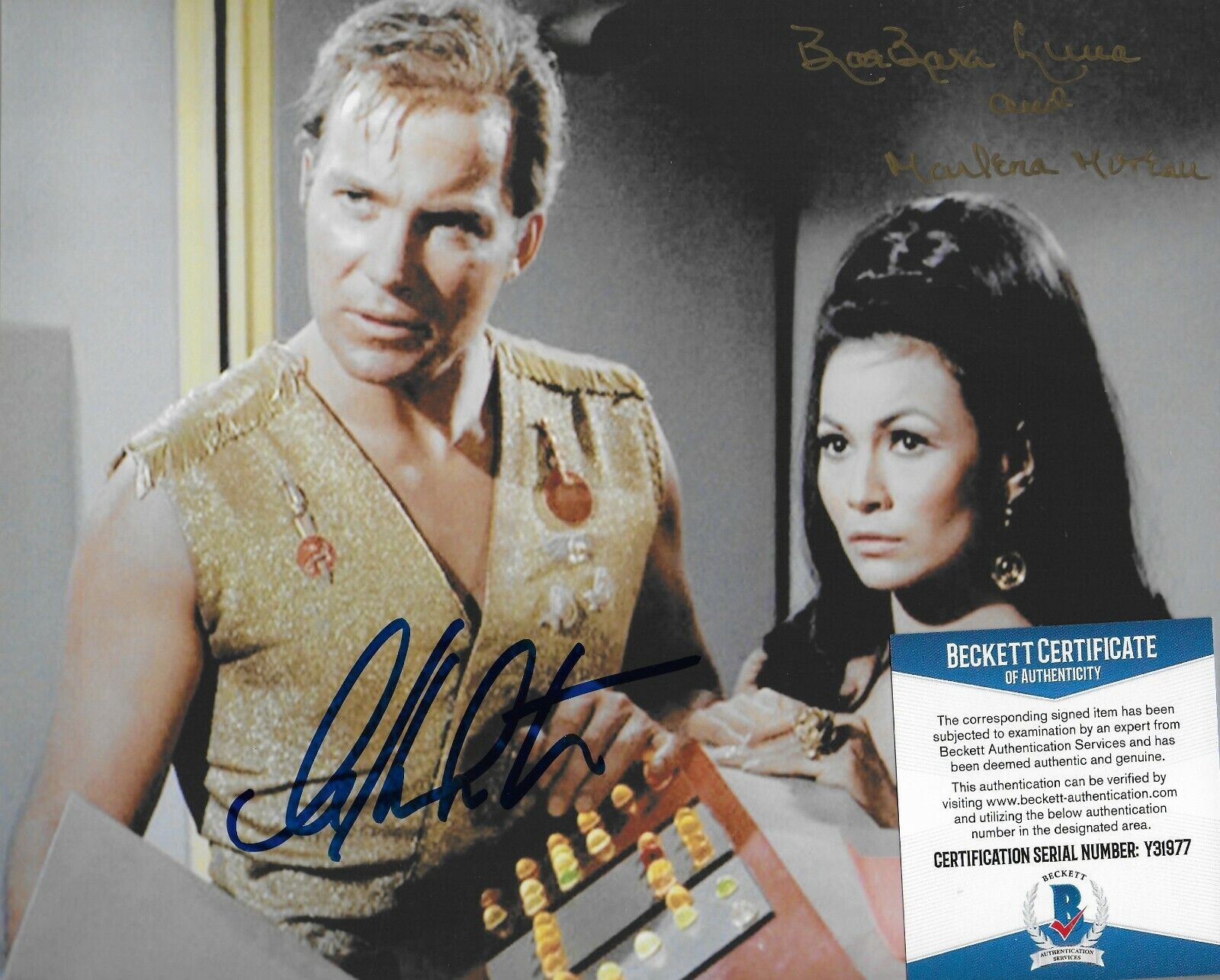 William Shatner/BarBara Luna Star Trek TOS Signed 8X10 Photo Poster painting w/Beckett COA