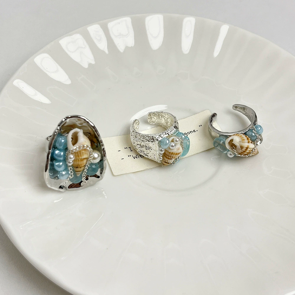 Vintage Beach Holiday Shell & Aquamarine Blue Stone Handmade Ring | Silver-Plated Wide Band