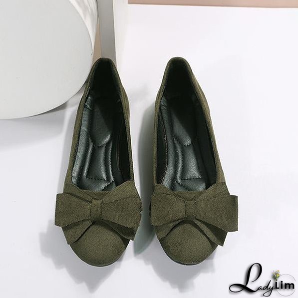 Casual and Fashionable winter Shoes