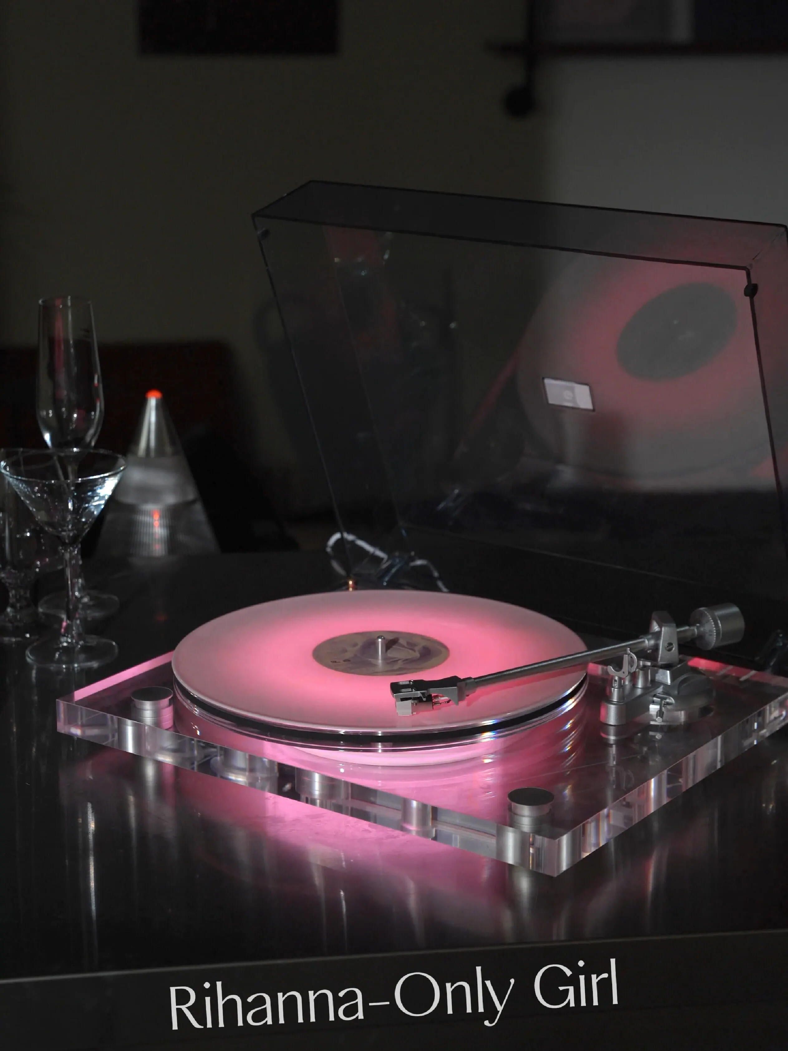 Genesis-V2 vinyl setup — community photo 4