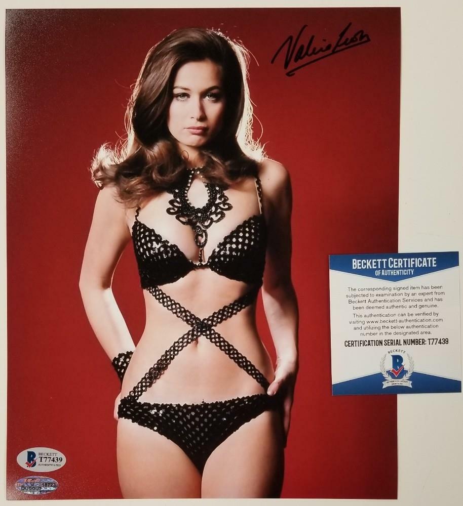 Valerie Leon Signed 8x10 Photo Poster painting #4 THE SPY WHO LOVED ME Auto ~ Beckett BAS COA