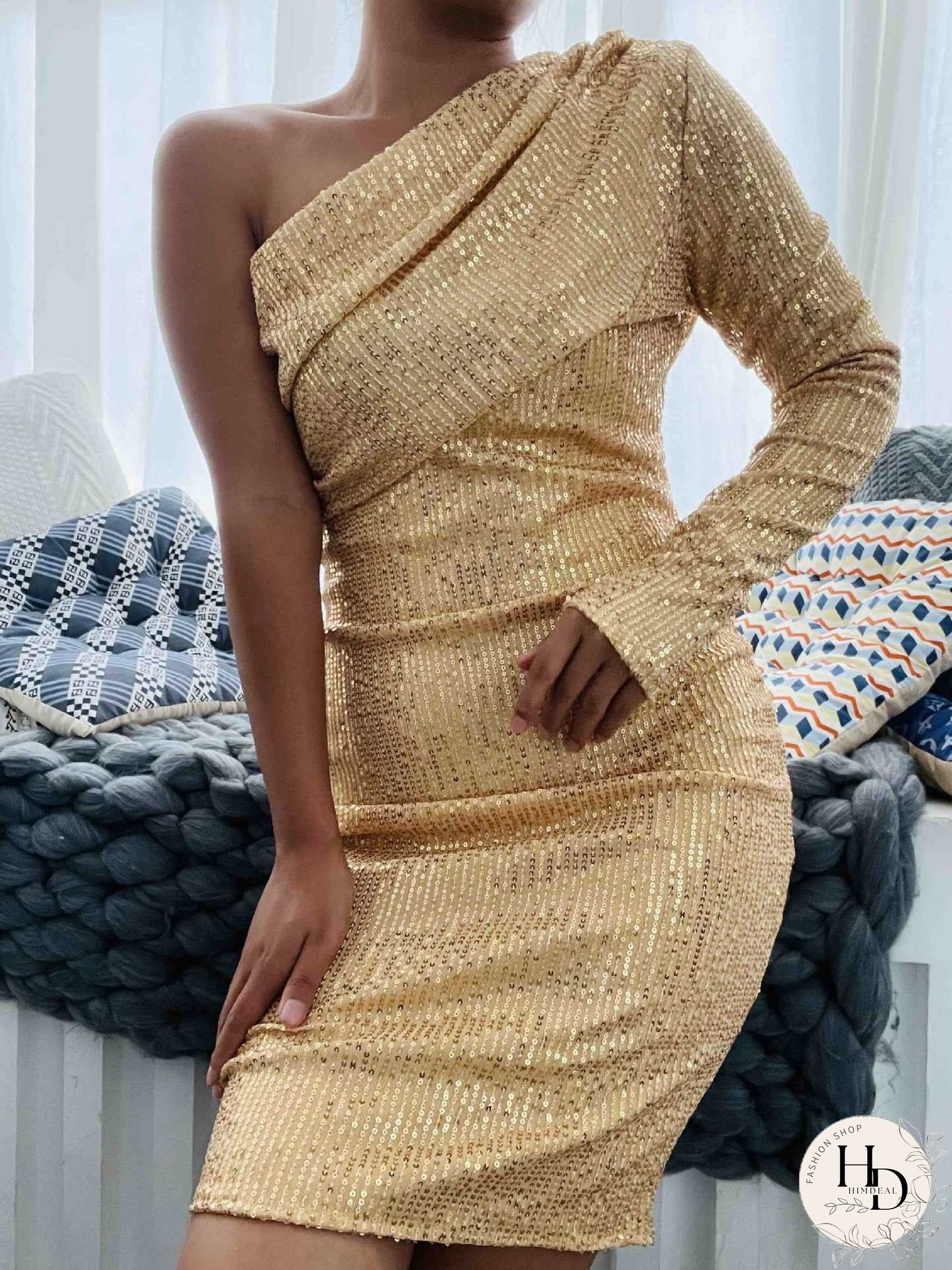 Dresses One Shoulder Long Sleeve Slim Fit Shiny Dress for Women