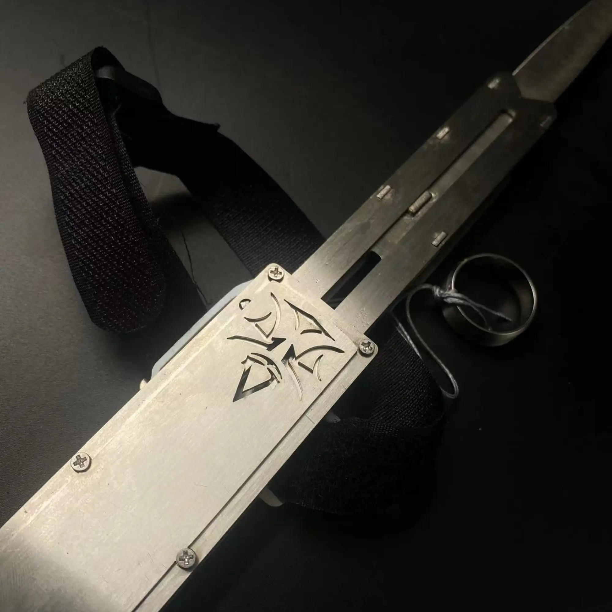 Hidden Blade Metal Assassin's  Altair hidden blade image 4