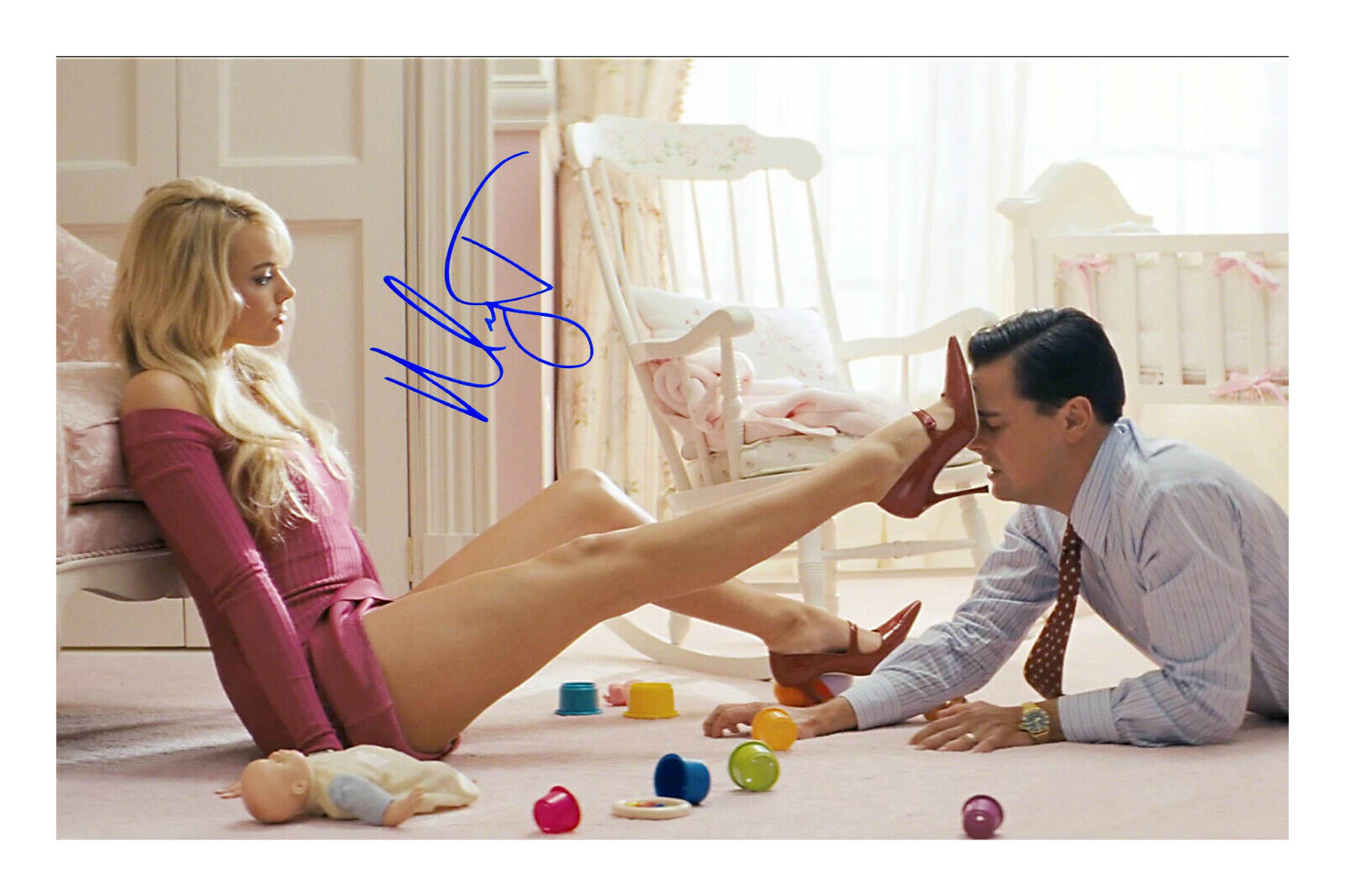 Margot Robbie Signed A4 Photo Poster painting Print The Wolf of Wall Street