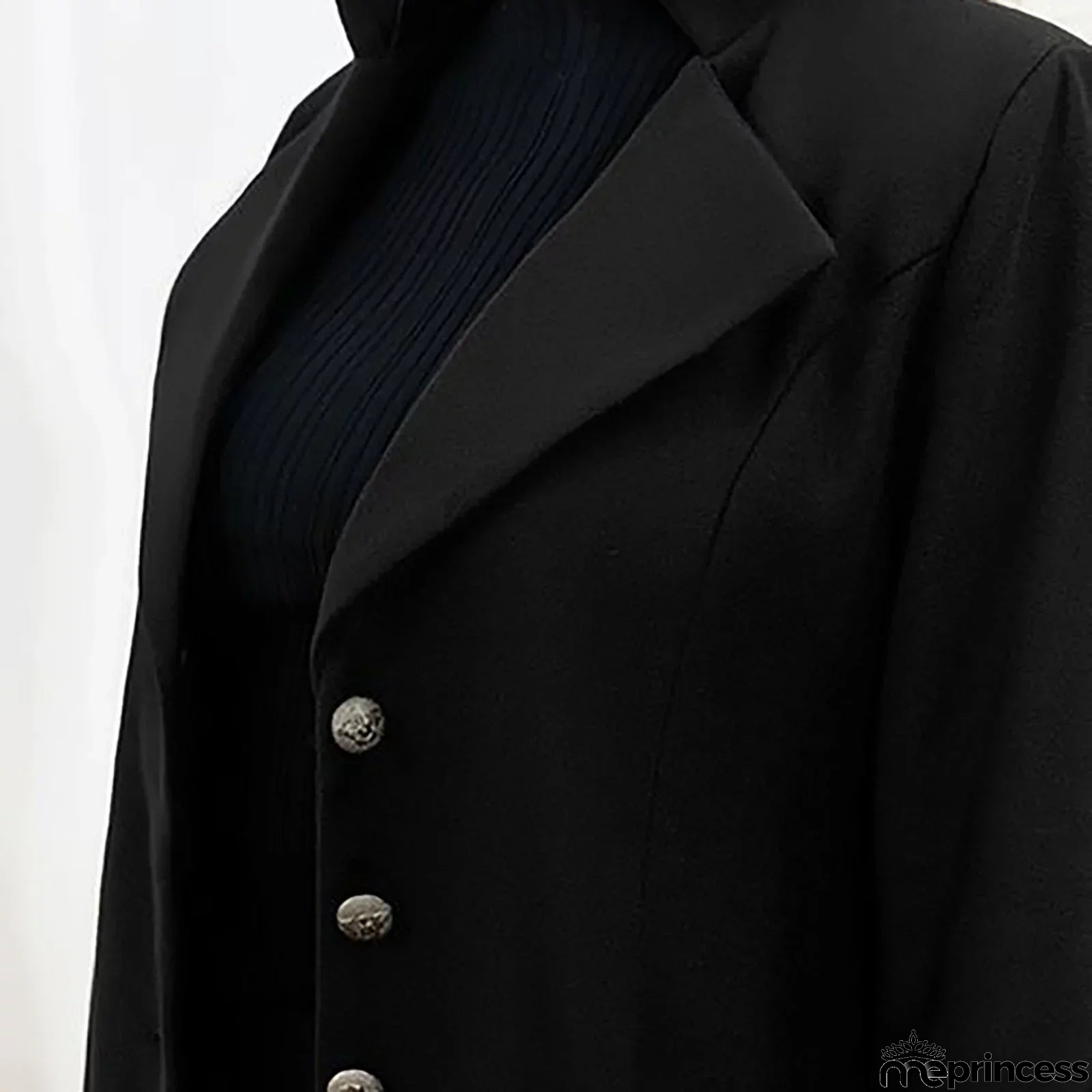 Chic and Versatile winter garment