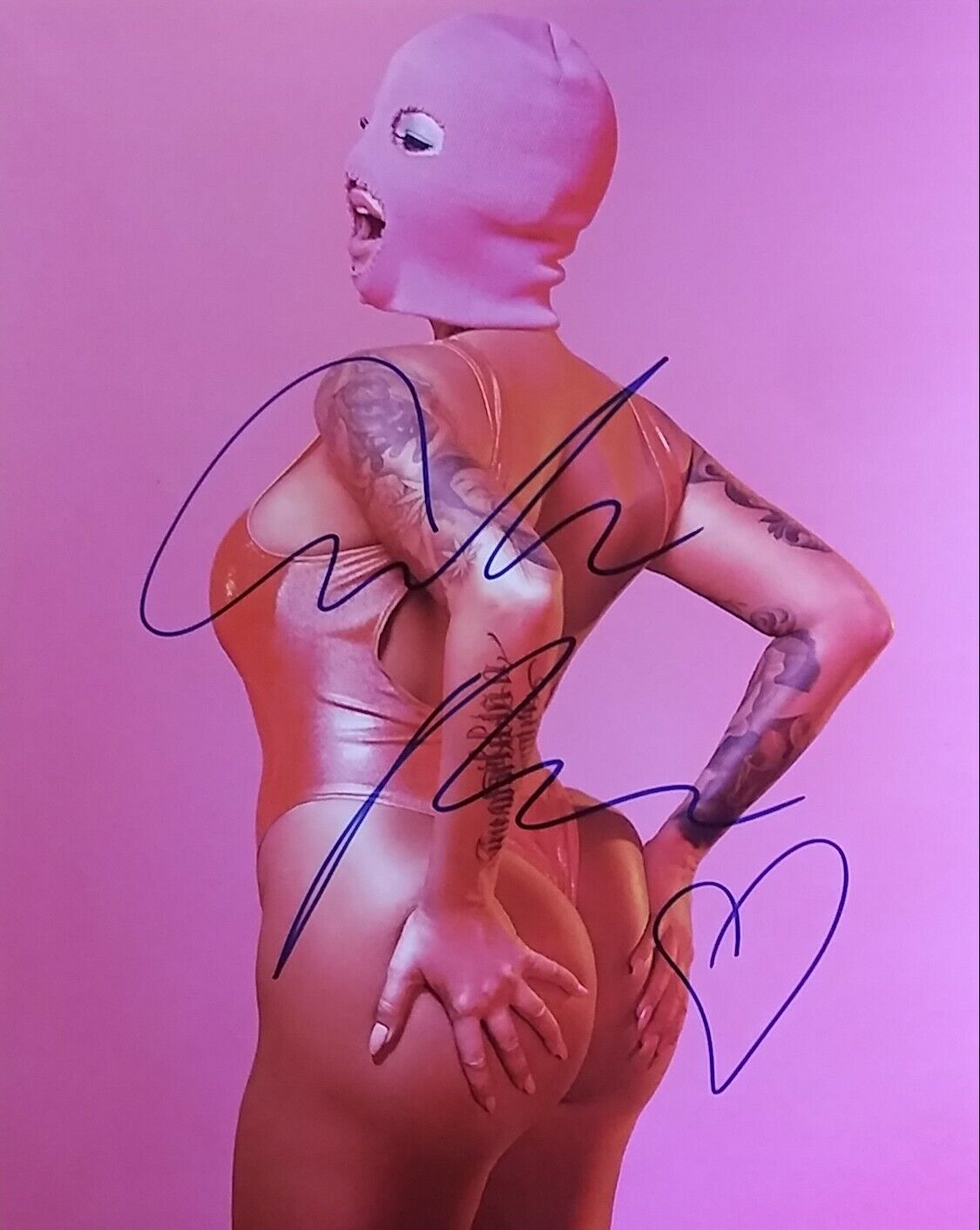 Amber Rose signed 8x10