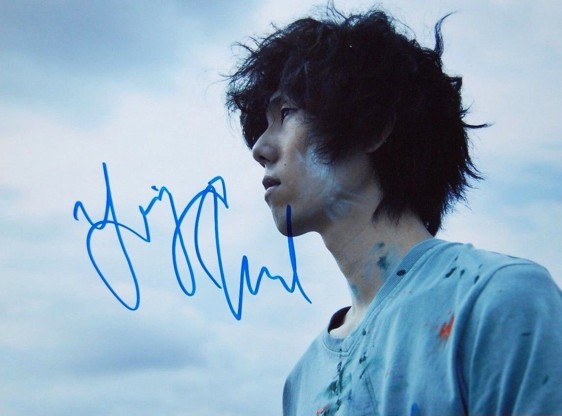 YOJIRO NODA In-Person Signed Autographed Photo Poster painting 野田洋次郎 Isle of Dogs ラッドウインプス