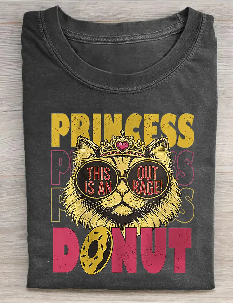 Dungeon Crawler Carl Princess Donut T-Shirt