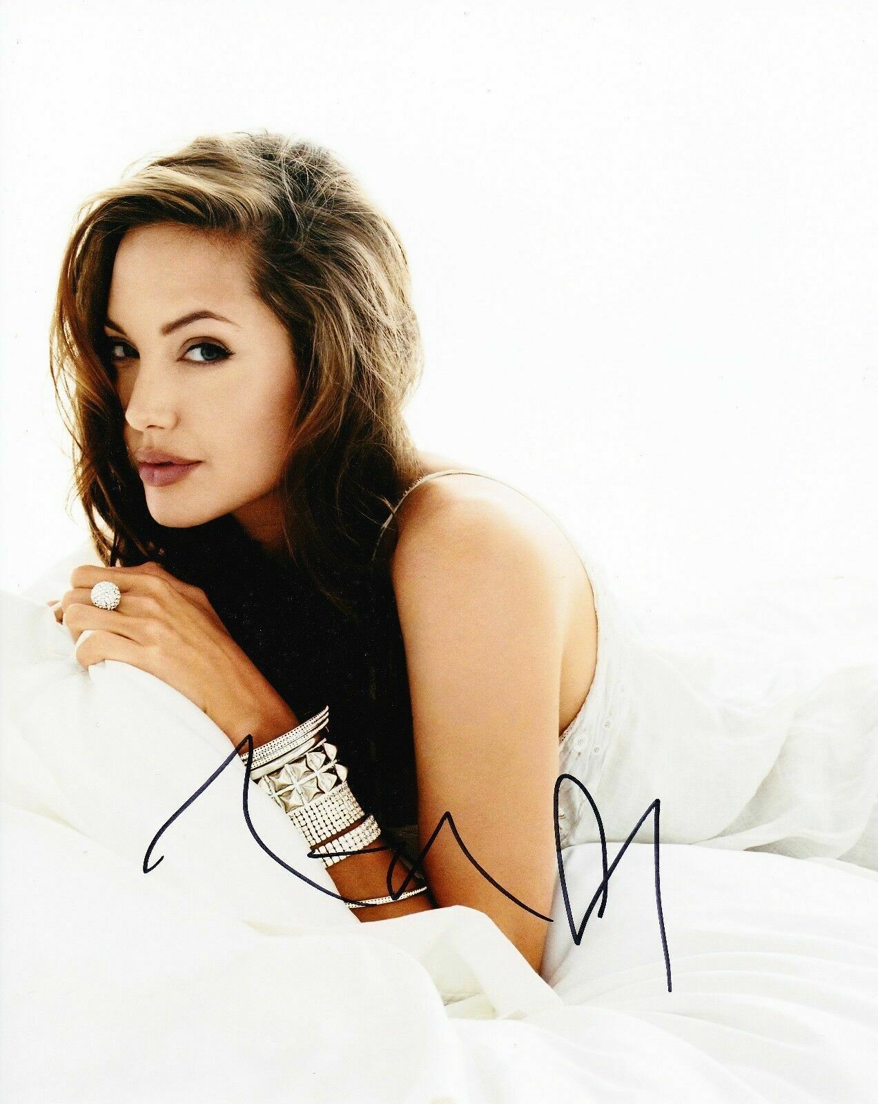 Angelina Jolie SIGNED 10X8 Photo Poster painting AFTAL COA (7338)