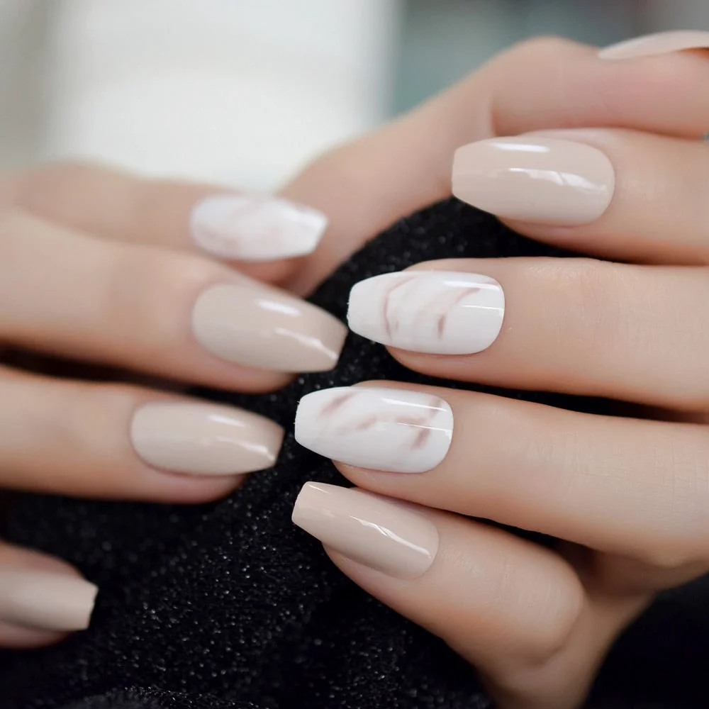 Holographic Silver Glitter Acrylic Nails Ombre French Fake Nails Coffin Shape Nude Nail Art Tips Pre-designed-Nail Inspo