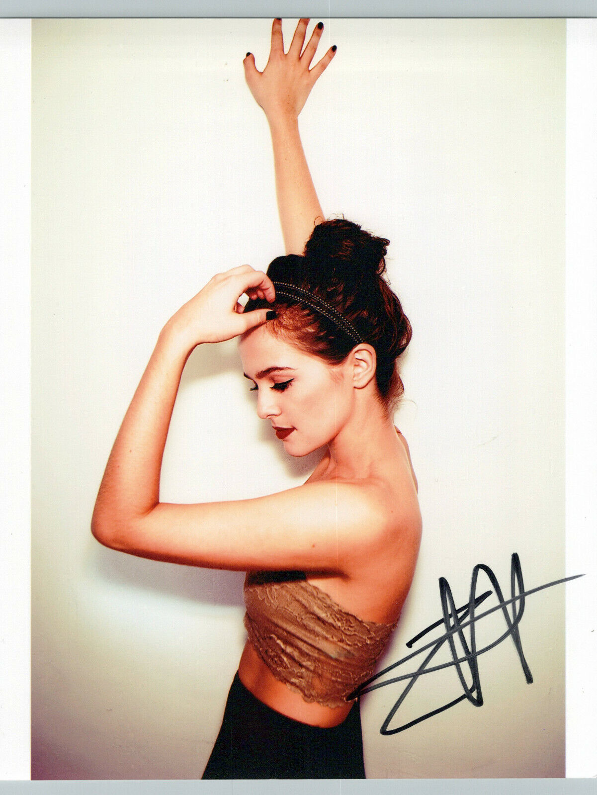 Zoey Deutch glamour shot autographed Photo Poster painting signed 8x10 #15