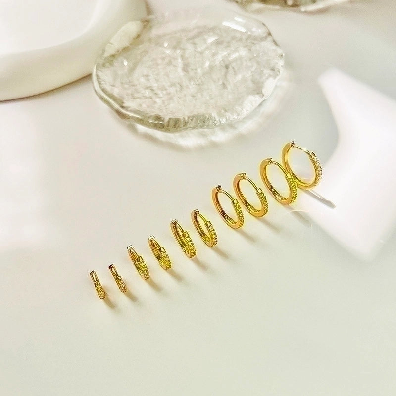 1 Pair Casual Minimalist Classic Style Round Plating Inlay Copper Zircon 18k Gold Plated Hoop Earrings