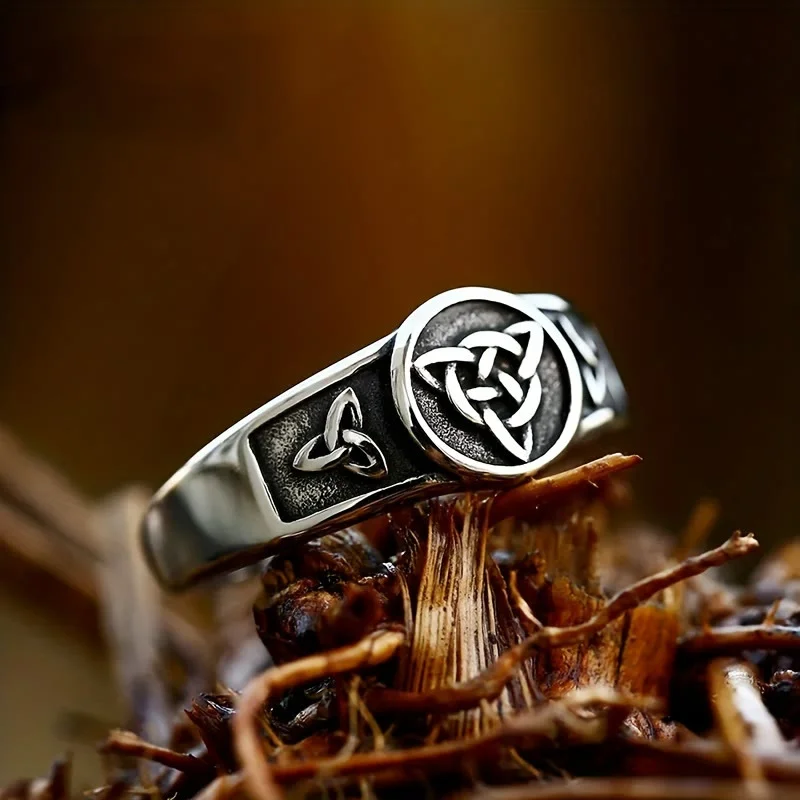 Vintage Triangle Viking Ring