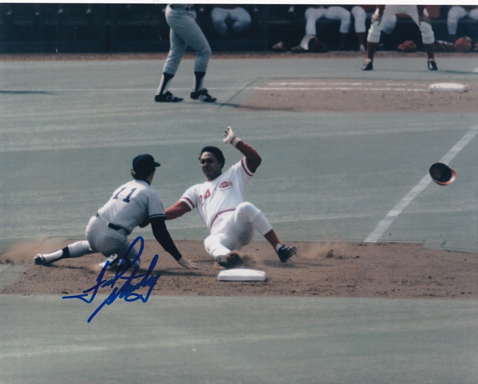 FRED STANLEY NEW YORK YANKEES ACTION SIGNED 8x10