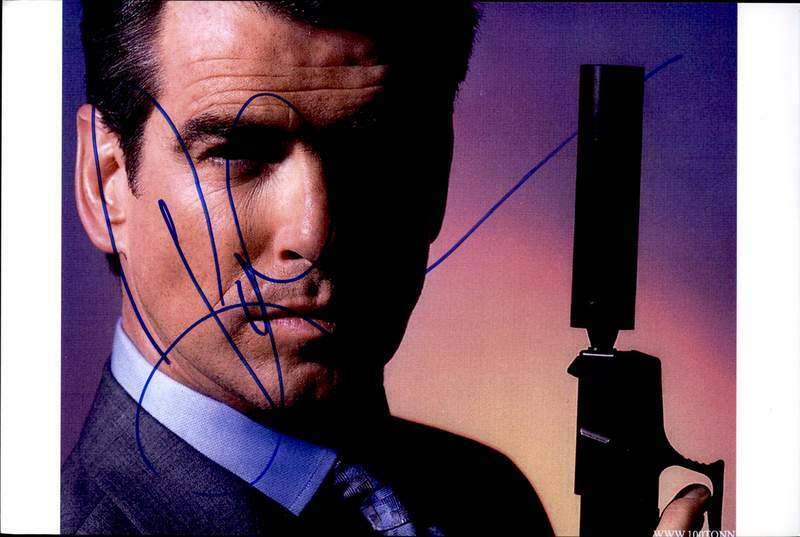 Pierce Brosnan authentic signed celebrity 10x15 Photo Poster painting W/Cert Autographed A00165