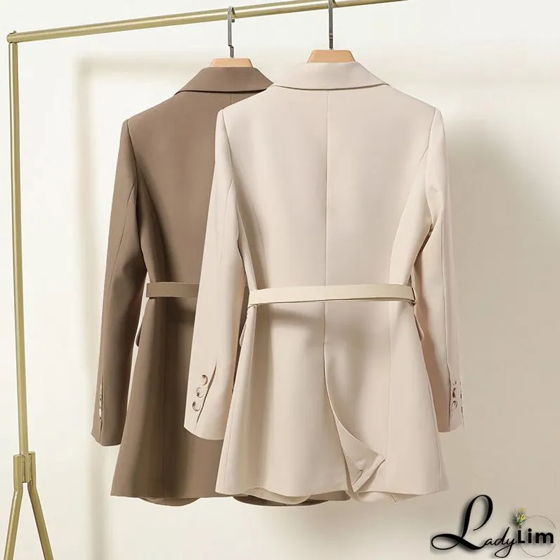 Trendy and Elegant winter garment